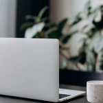 Цифровой минимализм и осознанное отношение к онлайн развлечениям