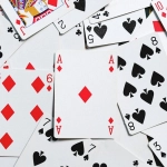 Минималистичный подход к блэкджеку и азартным играм в казино